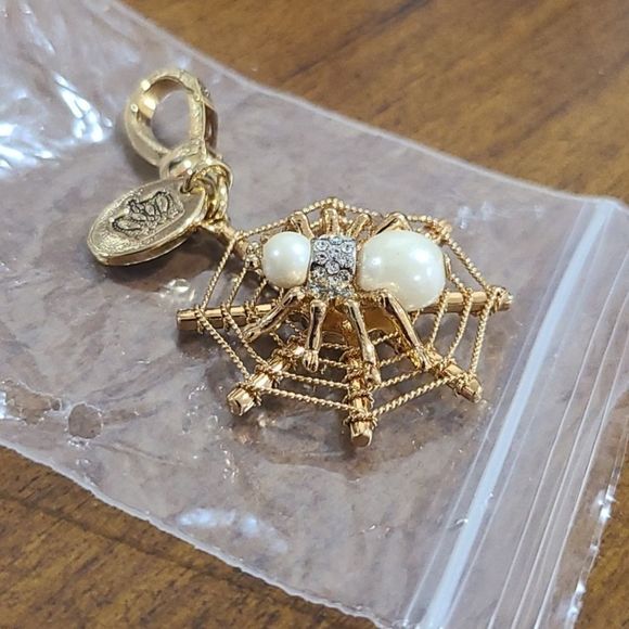 2009 Juicy Couture Limited Edition Spider Charm Yjru3180 - Picture 2 of 4